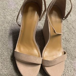 Forever 21 heel beige